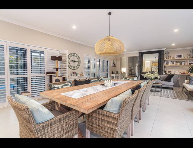 5 BEDROOM FREEHOLD FOR SALE IN SAGEWOOD